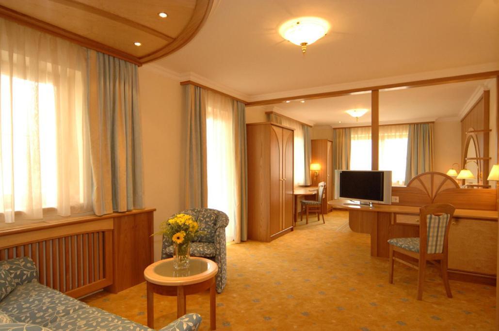 Hotel Neuwirt Ramsau am Dachstein Δωμάτιο φωτογραφία